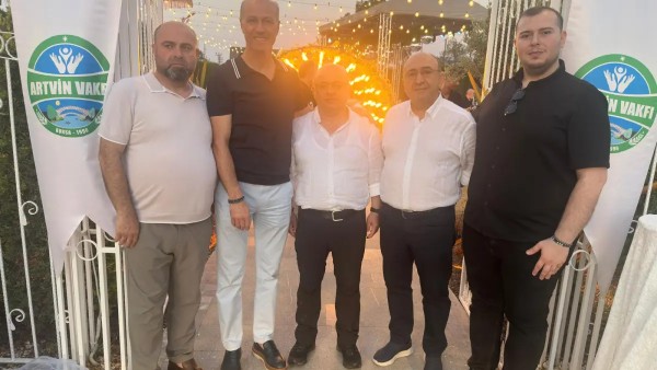 Artvin kültür gecesi Bursa’da yapıldı, üniversite öğrencilerine burs fonu oluşturuldu