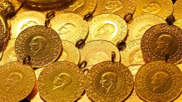 Altın fiyatları haftaya düşüşle başladı: Gram ve çeyrek altın geriledi